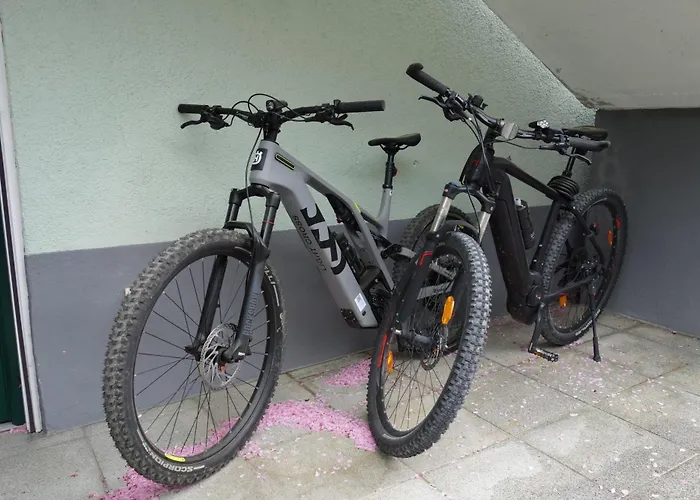 Klein Und Fein